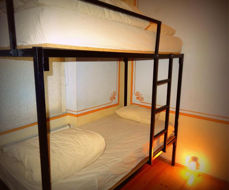 Galata West Hostel Κωνσταντινούπολη Δωμάτιο φωτογραφία